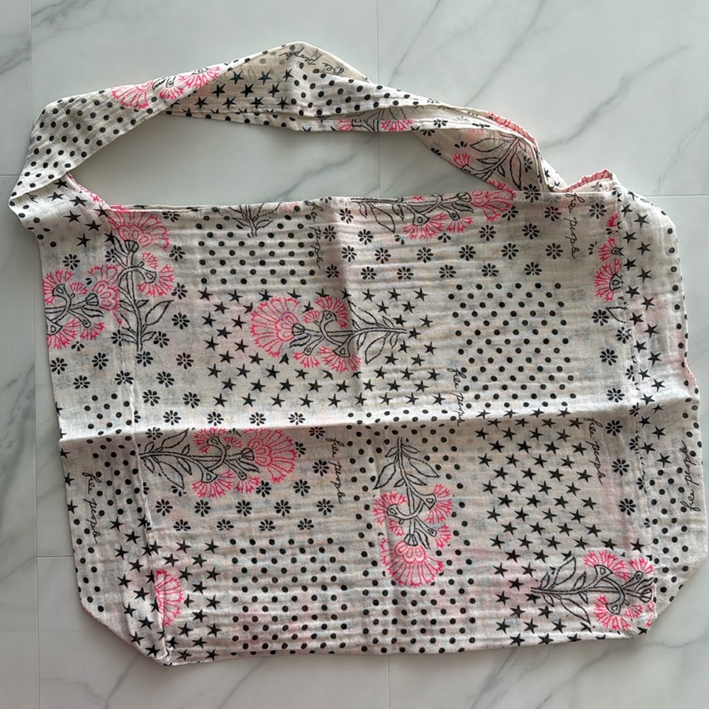 Free People light weight floral hobo bag